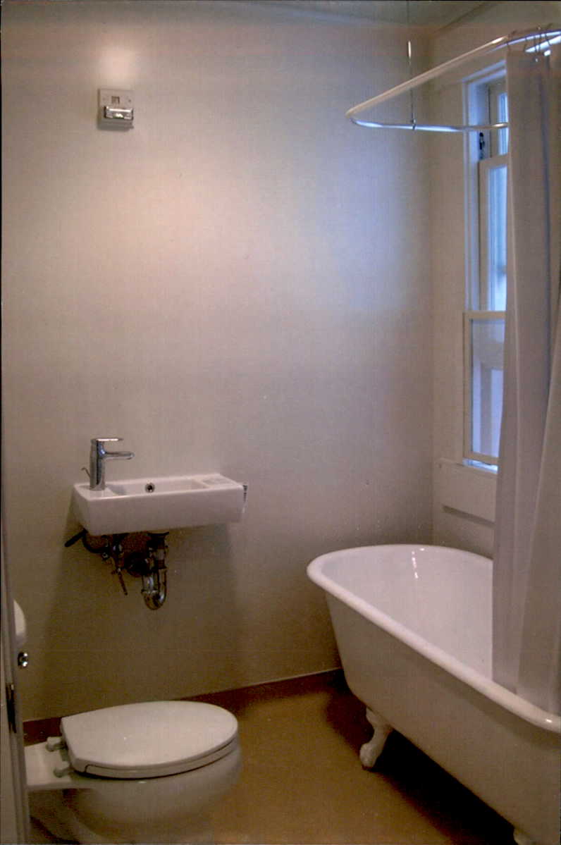 After Hotel Menlo Bathroom